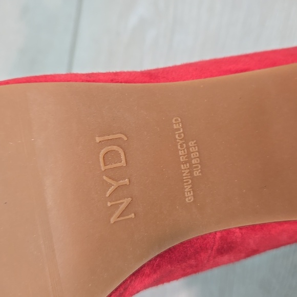 NYDJ Women Solimar Red Block Heel Suede Heels The Pointed Toe Shoes 9M - Picture 11 of 13